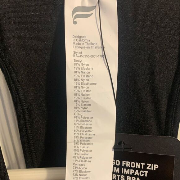 Fabletics Large Sports Bra Phone Pocket Black - Picture 5 of 6